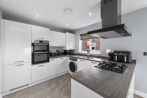 Photo 19- click for photo gallery